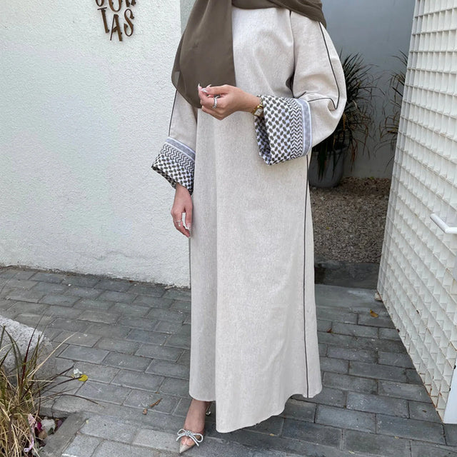 Kuffiyeh Abaya Closed Abaya & Hijab