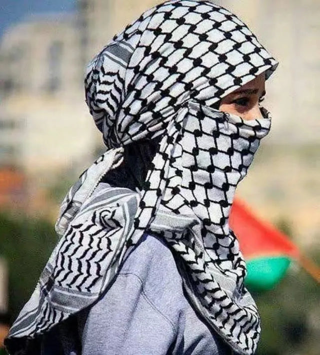 Black & White Plaid Keffiyeh Hijab with Tassels