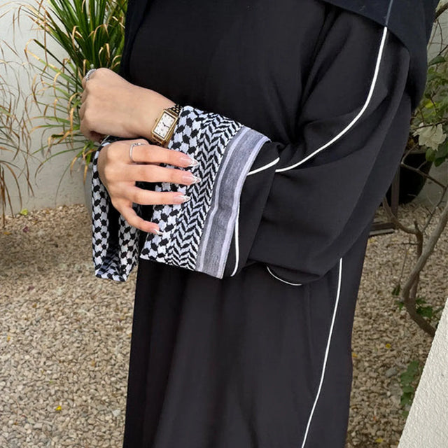 Kuffiyeh Abaya Closed Abaya & Hijab